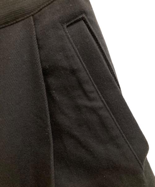 STILL BY HAND（スティルバイハンド）STILL BY HAND (スティルバイハンド) テーパードパンツ ブラック サイズ:46の古着・服飾アイテム