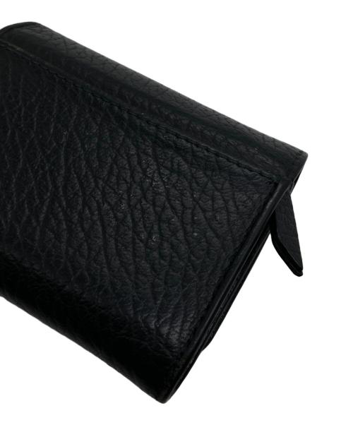Maison Margiela（メゾンマルジェラ）Maison Margiela (メゾンマルジェラ) グレインレザースリーフォールドウォレット ブラックの古着・服飾アイテム