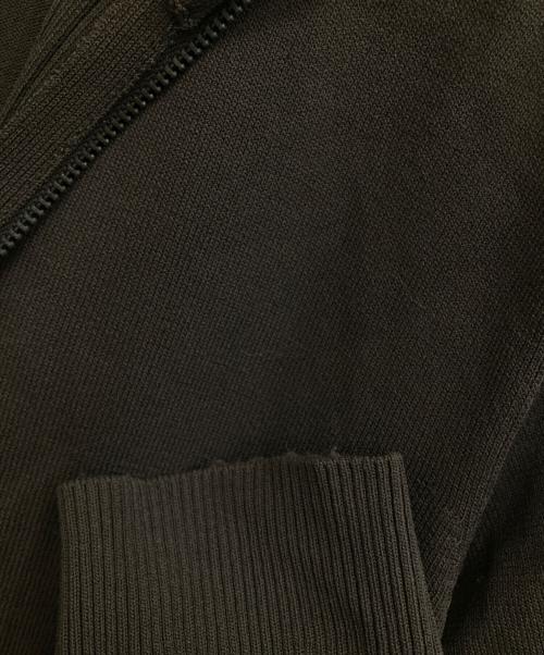 ARMANI COLLEZIONI（アルマーニ コレツィオーニ）ARMANI COLLEZIONI (アルマーニ コレツィオーニ) ジップアップニット オリーブ サイズ:48の古着・服飾アイテム
