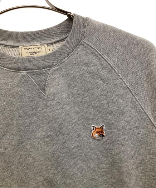 maison kitsune（メゾンキツネ）MAISON KITSUNE (メゾンキツネ) キツネロゴスウェット グレー サイズ:Mの古着・服飾アイテム