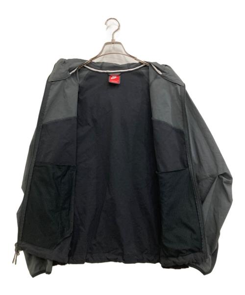 NIKE（ナイキ）NIKE (ナイキ) テックウーブン フルジップ ジャケット グレー サイズ:Ｓの古着・服飾アイテム
