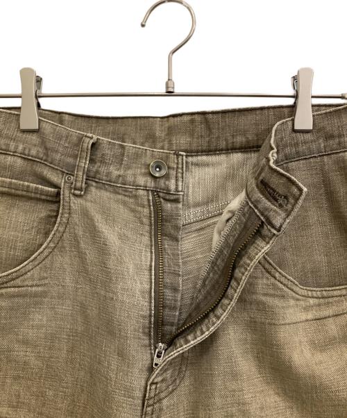 BEAMS（ビームス）BEAMS (ビームス) BUGGY SLAB DENIM PANTS ブラウン サイズ:Mの古着・服飾アイテム