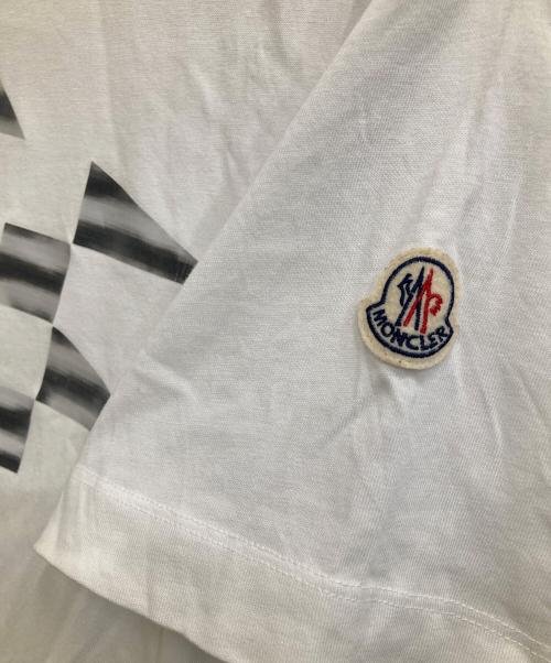 MONCLER（モンクレール）MONCLER (モンクレール) SS T-SHIRT ホワイト サイズ:Mの古着・服飾アイテム
