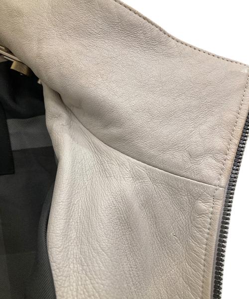 BLACK LABEL CRESTBRIDGE（ブラックレーベル クレストブリッジ）BLACK LABEL CRESTBRIDGE (ブラックレーベル クレストブリッジ) ラムレザージャケット アイボリー サイズ:Mの古着・服飾アイテム