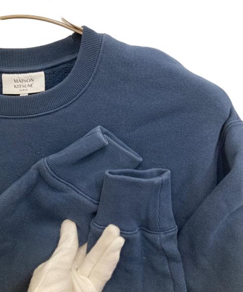 maison kitsune（メゾンキツネ）maison kitsune (メゾンキツネ) フォックスヘッド コンフォート スウェットシャツ ネイビー サイズ:Sの古着・服飾アイテム
