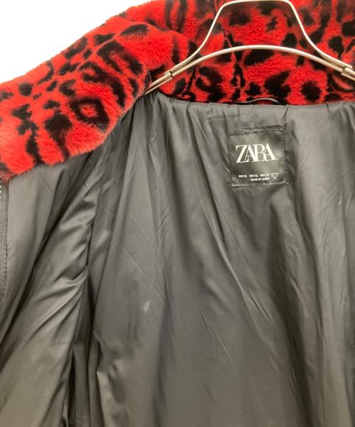 ZARA（ザラ）ZARA (ザラ) レオパード柄ファージャケット ブラック×レッド サイズ:XLの古着・服飾アイテム
