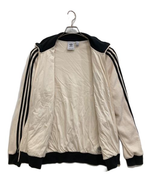 adidas（アディダス）adidas (アディダス) ワッフルトラックジャケット ホワイト サイズ:2XLの古着・服飾アイテム