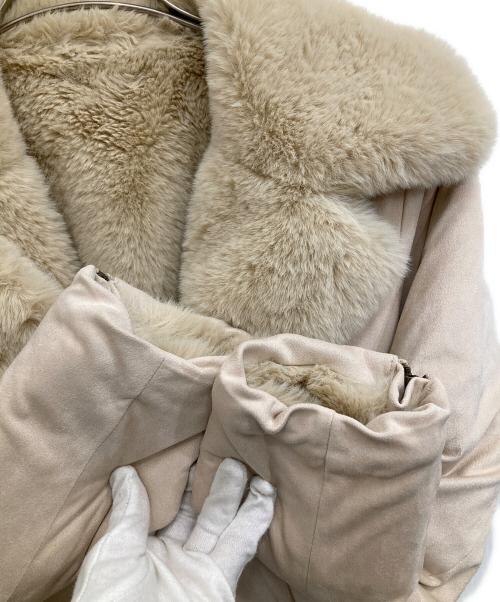 darich（ダーリッチ）darich (ダーリッチ) ファーボリュームフレアコート ベージュ サイズ:Fの古着・服飾アイテム