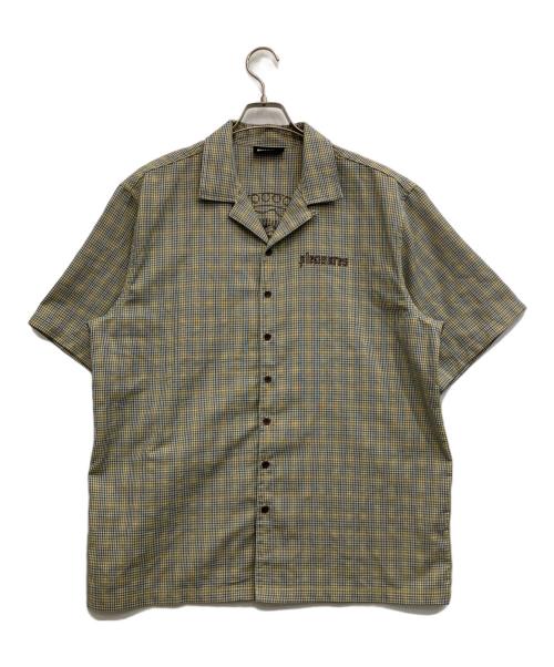 PLEASURES（プレジャーズ）PLEASURES (プレジャーズ) 半袖シャツ ブルー×イエロー サイズ:-の古着・服飾アイテム