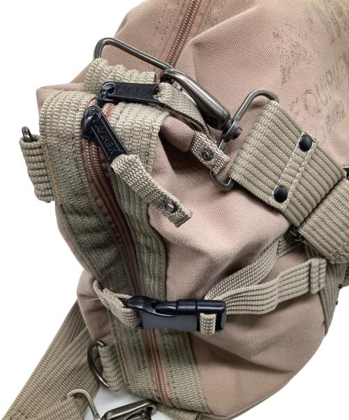 AVIREX（アヴィレックス）AVIREX (アヴィレックス) バッグ ベージュの古着・服飾アイテム