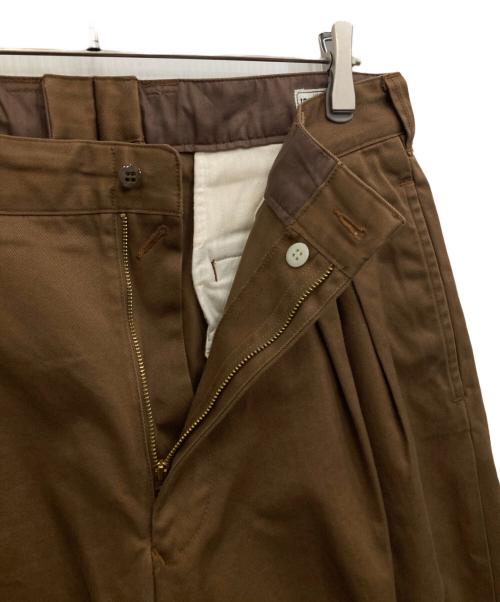 J.S HOMESTEAD（ジャーナルスタンダード ホームステッド）J.S HOMESTEAD (ジャーナルスタンダード ホームステッド) HEAVY WEAPON DEEP TUCK M52 TROUSERS ブラウン サイズ:Lの古着・服飾アイテム