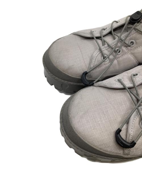Onitsuka Tiger（オニツカタイガー）Onitsuka Tiger (オニツカタイガー) ローカットスニーカー グレー サイズ:28の古着・服飾アイテム