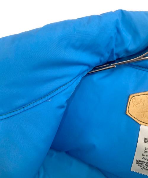 Rocky Mountain FeatherBed（ロッキーマウンテンフェザーベッド）Rocky Mountain Featherbed (ロッキーマウンテンフェザーベッド) ダウンベスト ベージュ×グリーン サイズ:SIZE 40の古着・服飾アイテム