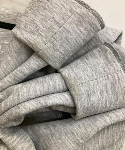 THE NORTH FACE（ザ ノース フェイス）THE NORTH FACE (ザ ノース フェイス) テックエアースウェットフルジップフーディ ライトグレー サイズ:Mの古着・服飾アイテム