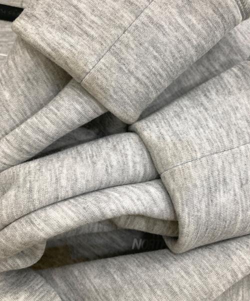THE NORTH FACE（ザ ノース フェイス）THE NORTH FACE (ザ ノース フェイス) テックエアースウェットフルジップフーディ ライトグレー サイズ:Mの古着・服飾アイテム