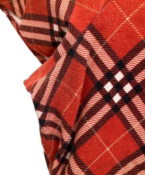 BURBERRY BLUE LABEL（バーバリー ブルー レーベル）BURBERRY BLUE LABEL (バーバリー ブルー レーベル) ノバチェック半袖カットソー レッド サイズ:38の古着・服飾アイテム