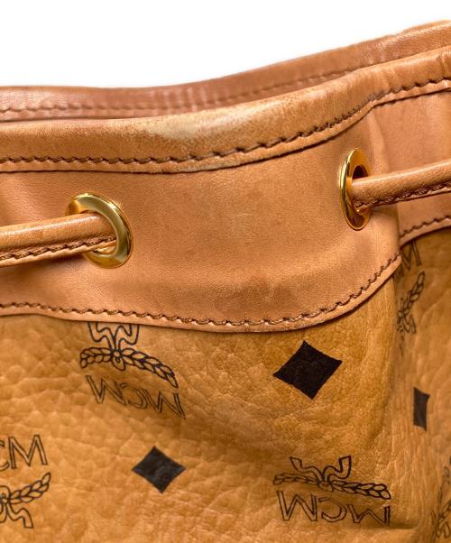 MCM（エムシーエム）MCM (エムシーエム) 巾着ショルダーバッグ ブラウンの古着・服飾アイテム