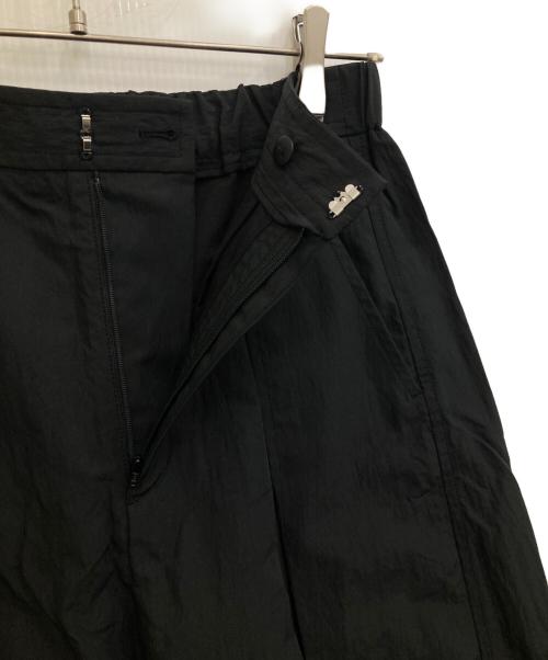 MAISON SPECIAL（メゾンスペシャル）MAISON SPECIAL (メゾンスペシャル) Tuck Cocoon Color Pants ブラック サイズ:38の古着・服飾アイテム