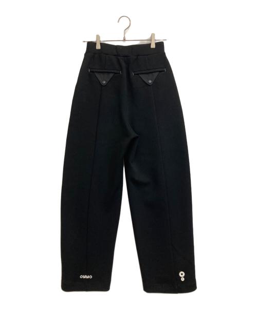 OMMO（オーエムエムオー）OMMO (オーエムエムオー) FRONT TUCK SEMI TAPERED PT ブラック サイズ:38の古着・服飾アイテム