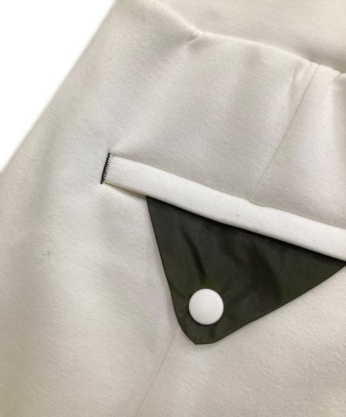 OMMO（オーエムエムオー）OMMO (オーエムエムオー) FRONT TUCK SEMI TAPERED PT ホワイト サイズ:38の古着・服飾アイテム