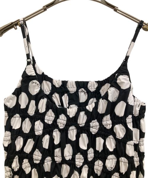 OMMO（オーエムエムオー）OMMO (オーエムエムオー) IRREGULAR SHIRRING CAMI OP ブラック サイズ:36の古着・服飾アイテム