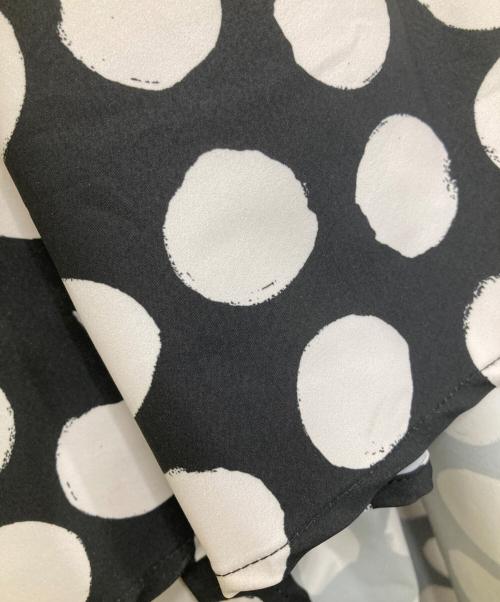 OMMO（オーエムエムオー）OMMO (オーエムエムオー) IRREGULAR SHIRRING CAMI OP ブラック サイズ:36の古着・服飾アイテム