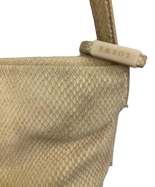 LOEWE（ロエベ）LOEWE (ロエベ) ショルダーバッグ アイボリーの古着・服飾アイテム