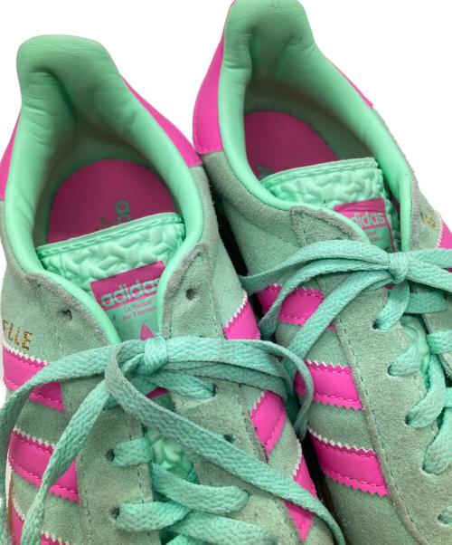 adidas（アディダス）adidas (アディダス) GAZELLE BOLD/ローカットスニーカー ピンク×ミントグリーン サイズ:23の古着・服飾アイテム