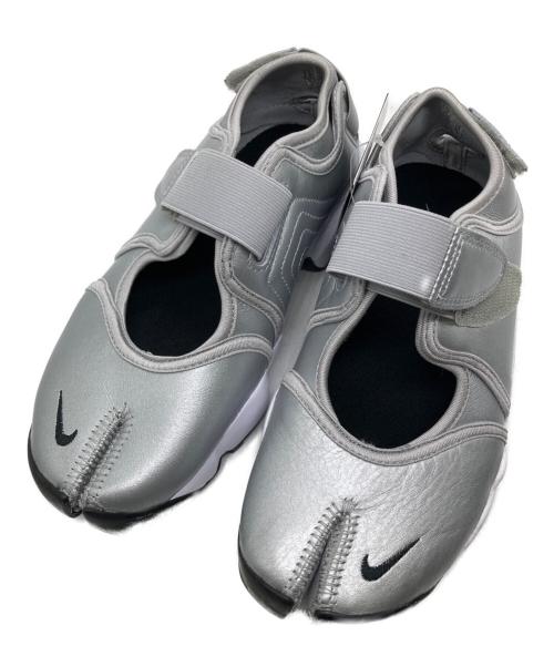 NIKE（ナイキ）NIKE (ナイキ) Nike Air Rift シルバー サイズ:23 未使用品の古着・服飾アイテム