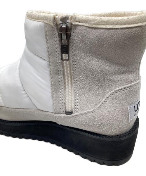 UGG（アグ）UGG (アグ) ムートンブーツ ホワイト サイズ:24cmの古着・服飾アイテム