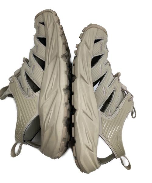 HOKAONEONE（ホカオネオネ）HOKAONEONE (ホカオネオネ) U HOPARA ベージュ サイズ:25の古着・服飾アイテム