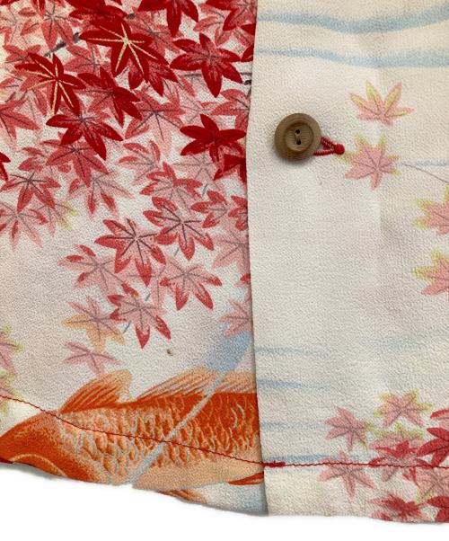Sun Surf（サンサーフ）Sun Surf (サンサーフ) MAPLE UNDER CARPSアロハシャツ ホワイト×レッド サイズ:Ｓの古着・服飾アイテム