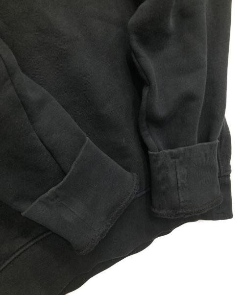 STONE ISLAND（ストーンアイランド）STONE ISLAND (ストーンアイランド) ロゴパッチクルーネックスウェット ブラック サイズ:Mの古着・服飾アイテム