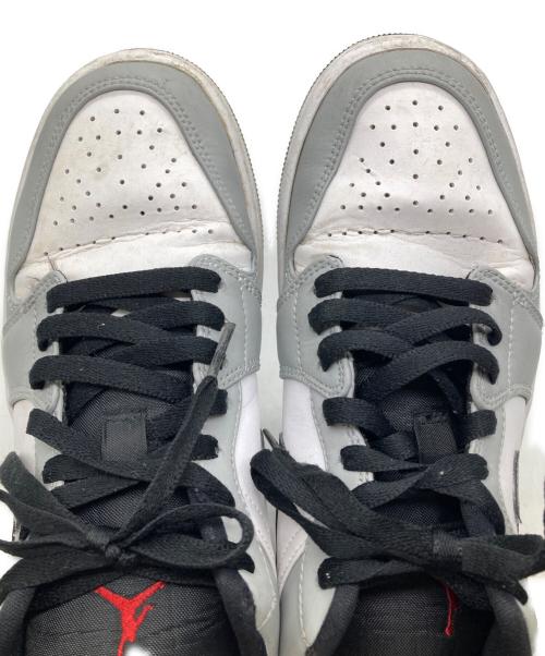 NIKE（ナイキ）NIKE (ナイキ) AIR JORDAN 1 LOW ライトグレー×ホワイト サイズ:27の古着・服飾アイテム