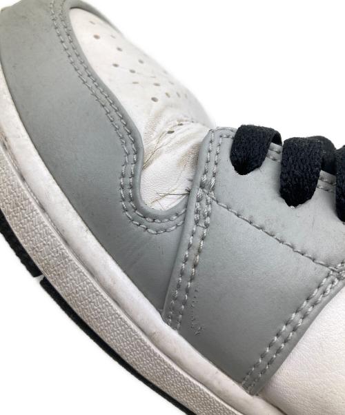 NIKE（ナイキ）NIKE (ナイキ) AIR JORDAN 1 LOW ライトグレー×ホワイト サイズ:27の古着・服飾アイテム