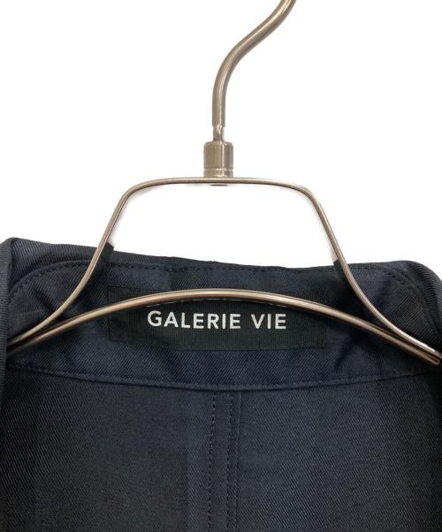 GALERIE VIE（ギャルリーヴィー）GALERIE VIE (ギャルリーヴィー) シェイプメモリー ZIPフードブルゾン ネイビー サイズ:FREEの古着・服飾アイテム