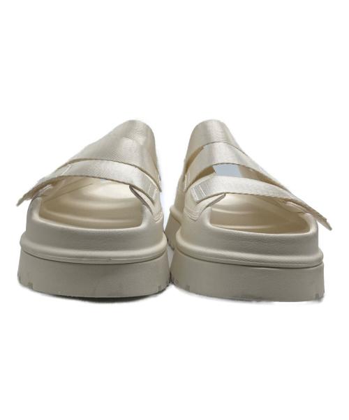 UGG（アグ）UGG (アグ) GoldenGlow Slide アイボリー サイズ:24の古着・服飾アイテム