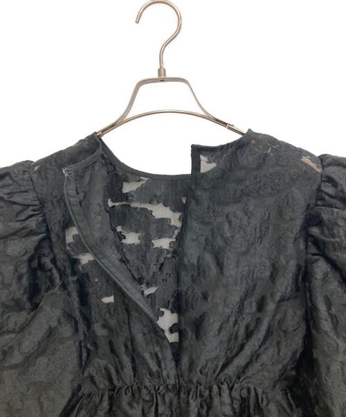 MAISON SPECIAL（メゾンスペシャル）MAISON SPECIAL (メゾンスペシャル) Sheer Flower Jacquard Blouse ブラック サイズ:FREE 未使用品の古着・服飾アイテム