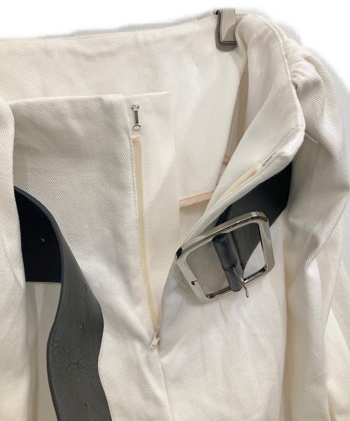 PRANK PROJECT（プランクプロジェクト）PRANK PROJECT (プランクプロジェクト) High-Waist Belted Tuck Pants ホワイト サイズ:38の古着・服飾アイテム