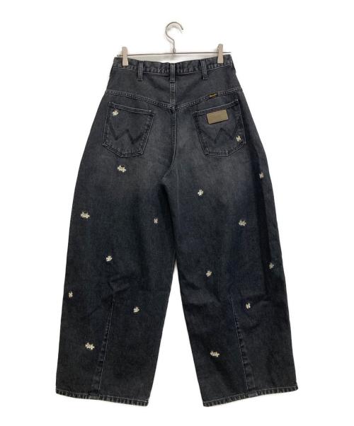 MAISON SPECIAL（メゾンスペシャル）MAISON SPECIAL (メゾンスペシャル) Wrangler (ラングラー) Collaboration Flower Embroidery Denim Pants ブラック サイズ:38の古着・服飾アイテム