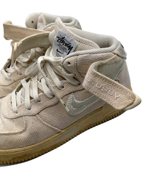 NIKE（ナイキ）NIKE (ナイキ) stussy (ステューシー) Air Force 1 Mid Fossil Stone ベージュ サイズ:27.5の古着・服飾アイテム