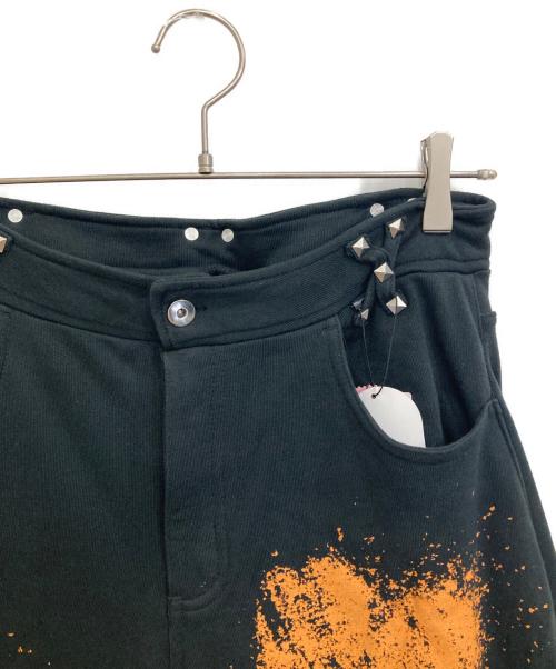 dollslutz（ドルズラッツ）dollslutz (ドルズラッツ) DZスプレーロゴスウェットパンツ ブラック サイズ:M 未使用品の古着・服飾アイテム