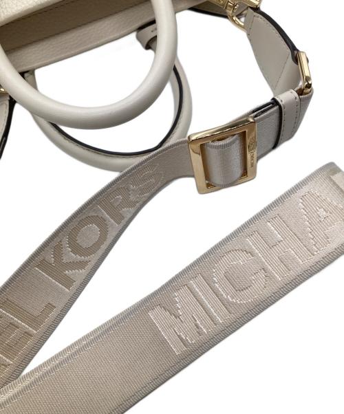 MICHAEL KORS（マイケルコース）MICHAEL KORS (マイケルコース) MIRELLAスモールクロスボディバッグ ベージュの古着・服飾アイテム