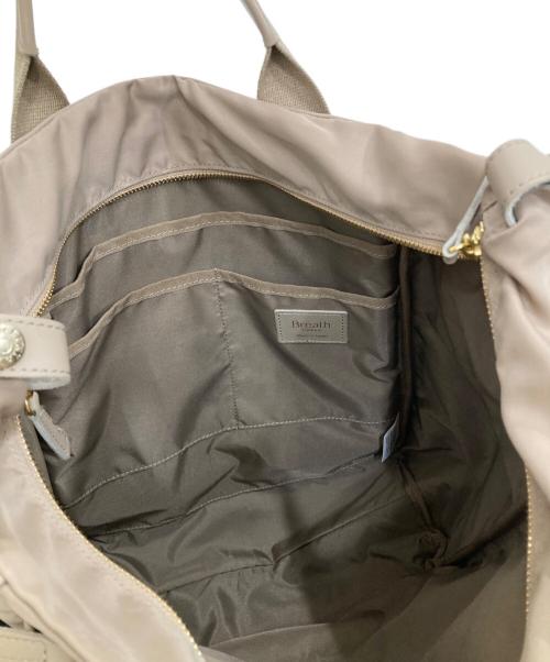 Breath TOPKAPI（ブレス トプカピ）Breath TOPKAPI (ブレス トプカピ) スコッチグレイン 8ポケット 2way リュック ベージュの古着・服飾アイテム