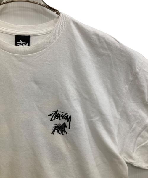 stussy（ステューシー）stussy (ステューシー) プリントTシャツ ホワイト サイズ:XLの古着・服飾アイテム