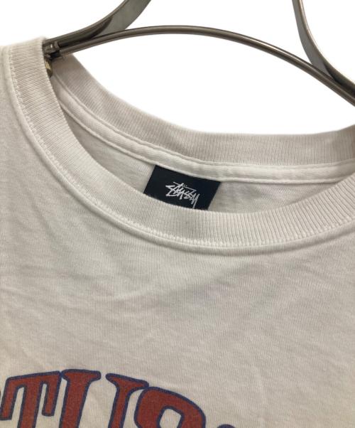 stussy（ステューシー）stussy (ステューシー) 半袖Tシャツ ベージュ サイズ:Sの古着・服飾アイテム