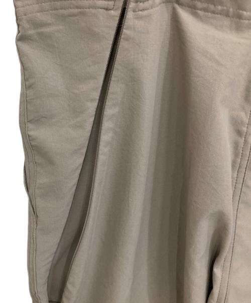 THE NORTH FACE（ザ ノース フェイス）THE NORTH FACE (ザ ノース フェイス) ビーフリーオーバーオール ベージュ サイズ:Ｌの古着・服飾アイテム