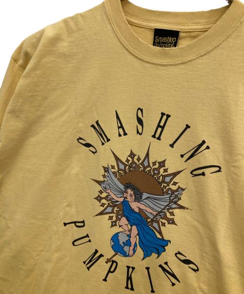 SMASHING PUMPKINS（スマッシングパンプキンズ）smashing pumpkins (スマッシングパンプキンズ) JOURNAL STANDARD (ジャーナルスタンダード) smashing pumpkins別注プリントカットソー イエロー サイズ:Ｌの古着・服飾アイテム
