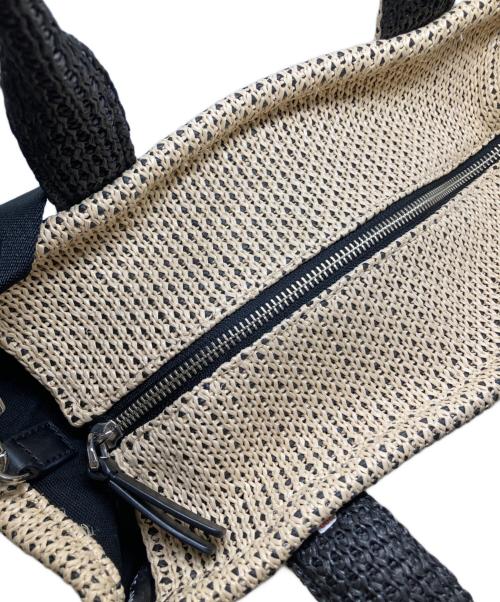 MARC JACOBS（マークジェイコブス）MARC JACOBS (マークジェイコブス) THE TOTE BAG ストロージャガードトート ベージュの古着・服飾アイテム
