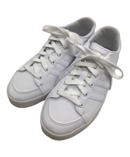 adidas（アディダス）adidas (アディダス) ローカットスニーカー ホワイト サイズ:23の古着・服飾アイテム